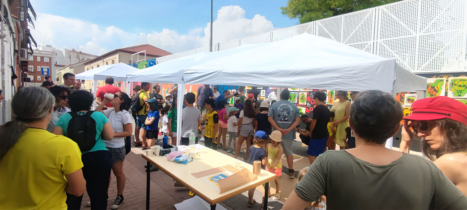 Festival artístico y comunitario celebrado en el Colegio Lope de Vega, en el barrio de Carabanchel, Madrid. photoAlquimia