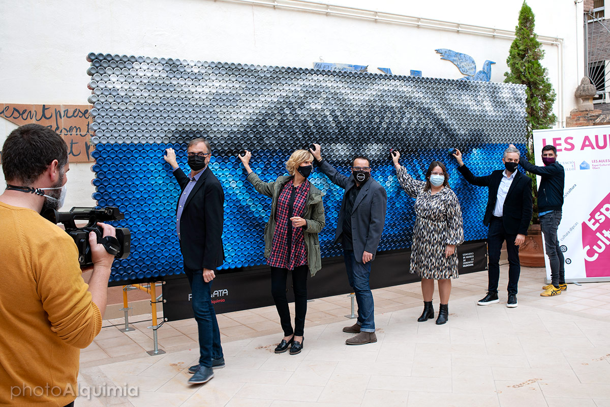 Pixelata, Mural realizado con latas recicladas para MARTE, Feria Internacional de Arte Contemporáneo de Castelló 2020