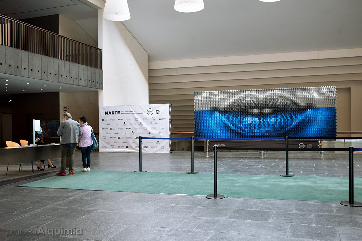 Pixelata, Mural realizado con latas recicladas para MARTE, Feria Internacional de Arte Contemporáneo de Castelló 2020